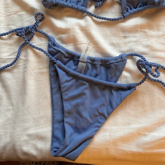 ZAFUL string bikini multiple ways - Picture 2 of 4